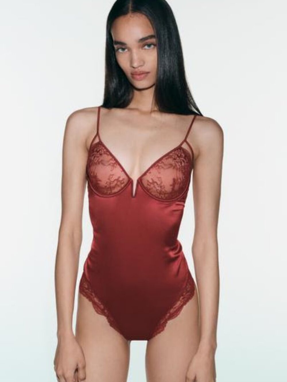 Zara lace trim underwire bodysuit size 70B maroon